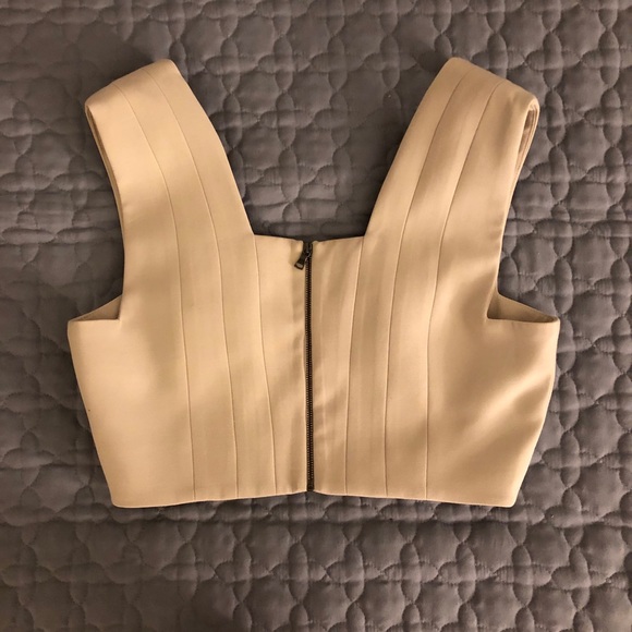 BCBG “Rina” crop top - Picture 2 of 5